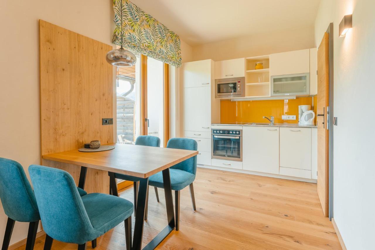 Ferienhaus Holzer Вайсензее Екстериор снимка
