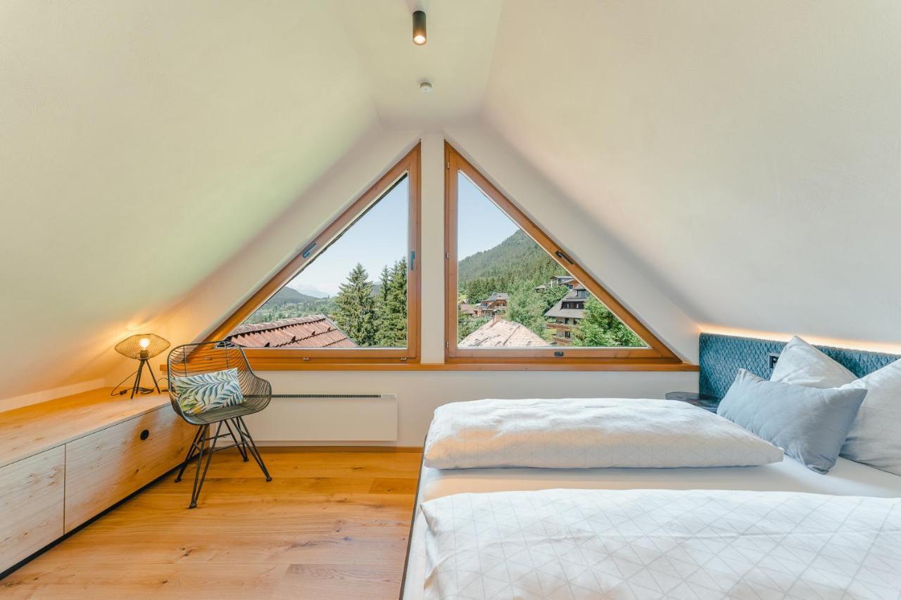 Ferienhaus Holzer Вайсензее Екстериор снимка