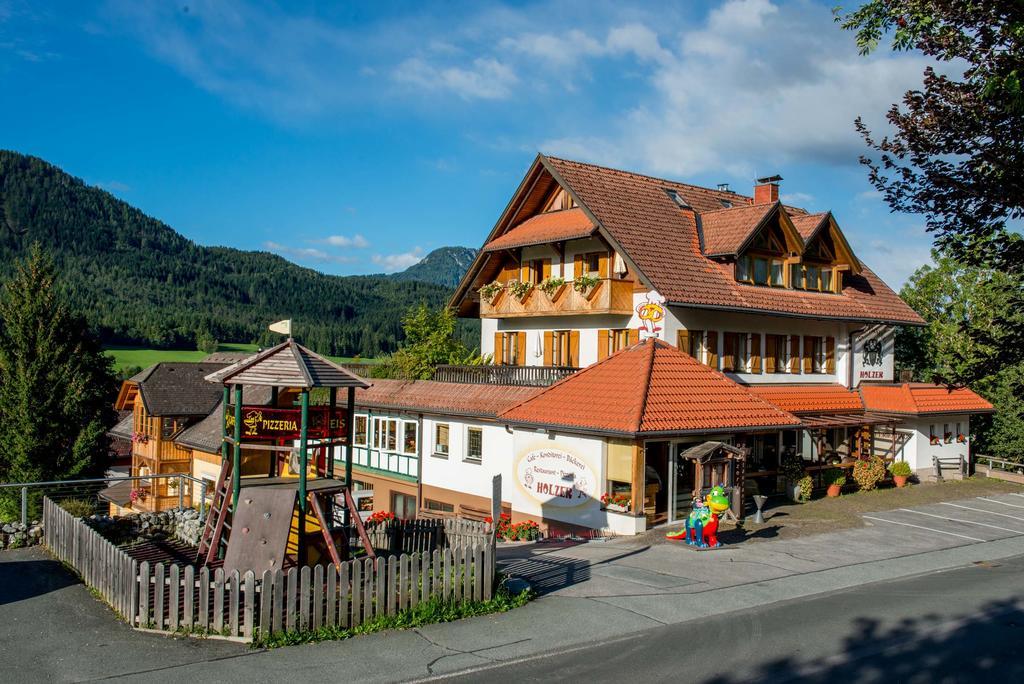 Ferienhaus Holzer Вайсензее Екстериор снимка